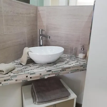 Apartmani Deluxe Jasenice  Exterior photo