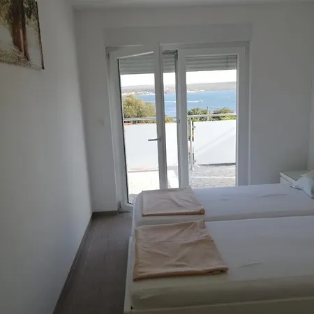 Apartmani Deluxe Jasenice  Exterior photo