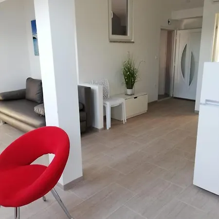 Apartmani Deluxe Jasenice  Exterior photo