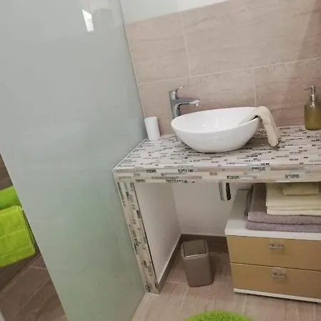 Apartmani Deluxe Jasenice  Exterior photo