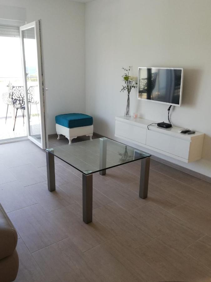 Deluxe Apartment *